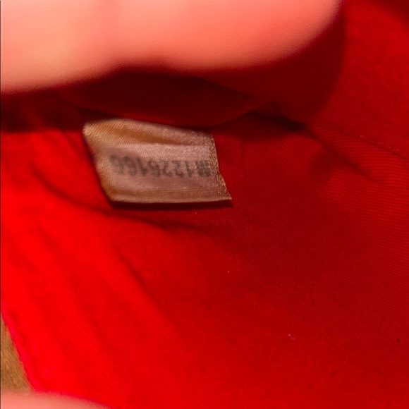 Authentic Dooney & Bourke Gray and Tan Leather Large Slim Wristlet- New w/ Tag! - Picture 10 of 12